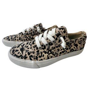 NWOT Blowfish Fashion Sneakers Slip Ons. Leopard Animal Print. Canvas. Sz 6.5